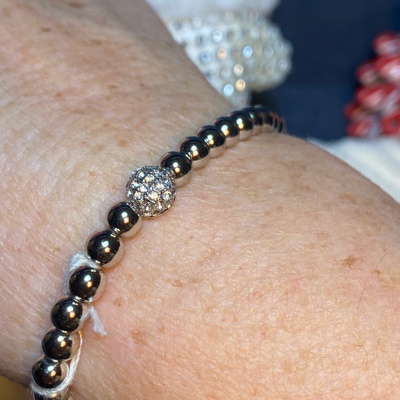 DAINTY MARS STRETCH SILVER METAL BEADED WITH SPARKLING BALL CIRCLE - Picture 3 of 7